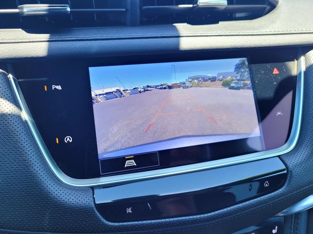 Used 2024 Cadillac XT6 Luxury AWD/4WD image 16