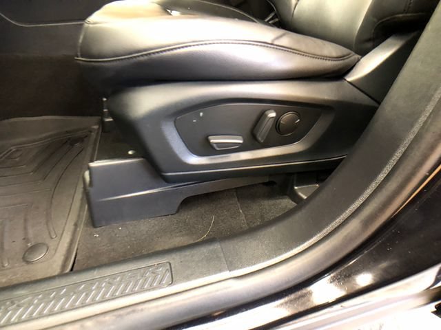 Certified 2020 Ford Explorer XLT w/ Equipment Group 202A AWD/4WD image 11