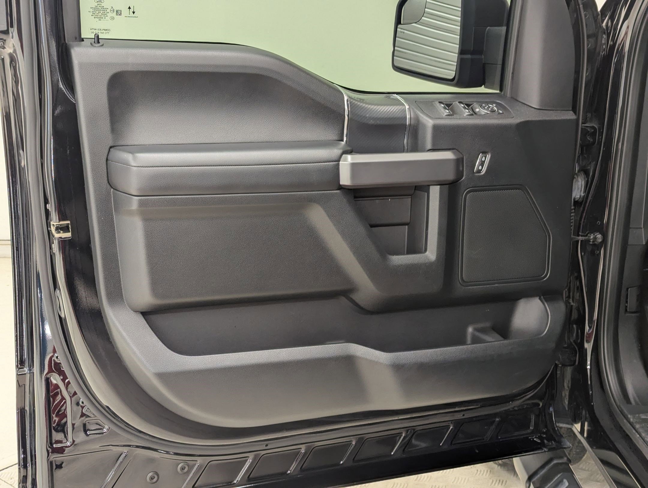 Certified 2020 Ford F150 XLT w/ Equipment Group 302A Luxury image 20