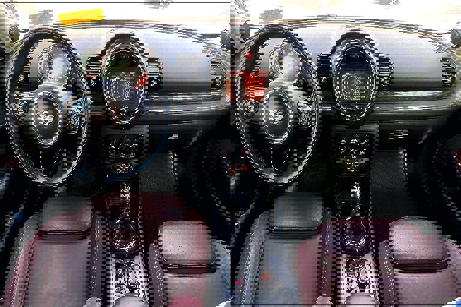 Used 2017 MINI Cooper Clubman S image 14