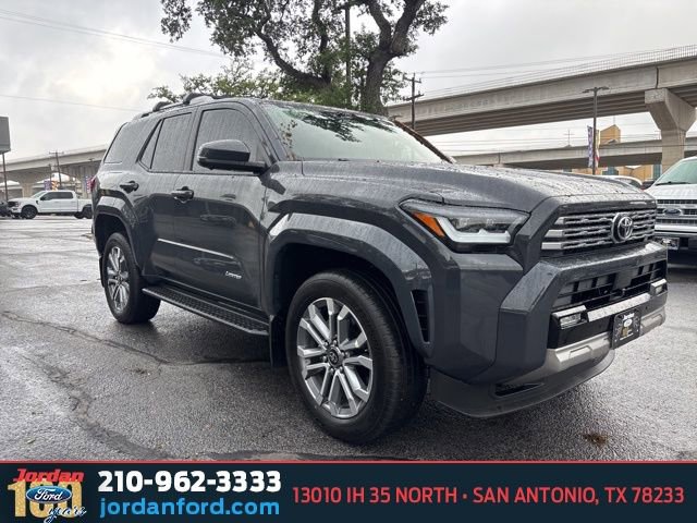 Used 2025 Toyota 4Runner Limited AWD/4WD image 5