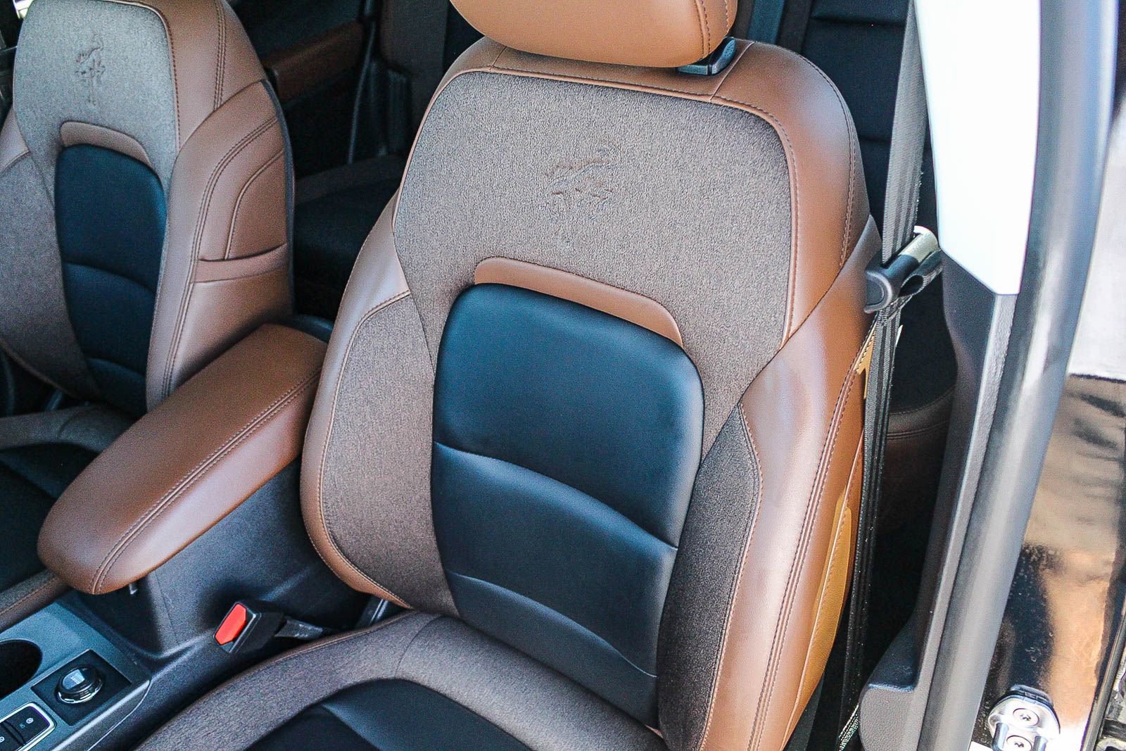 Certified 2025 Ford Bronco Sport Outer Banks w/ Outer Banks Tech Package+ image 27