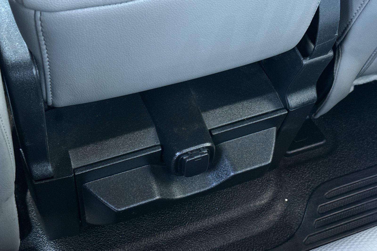 Certified 2021 Ford F350 XL w/ Power Equipment Group image 14