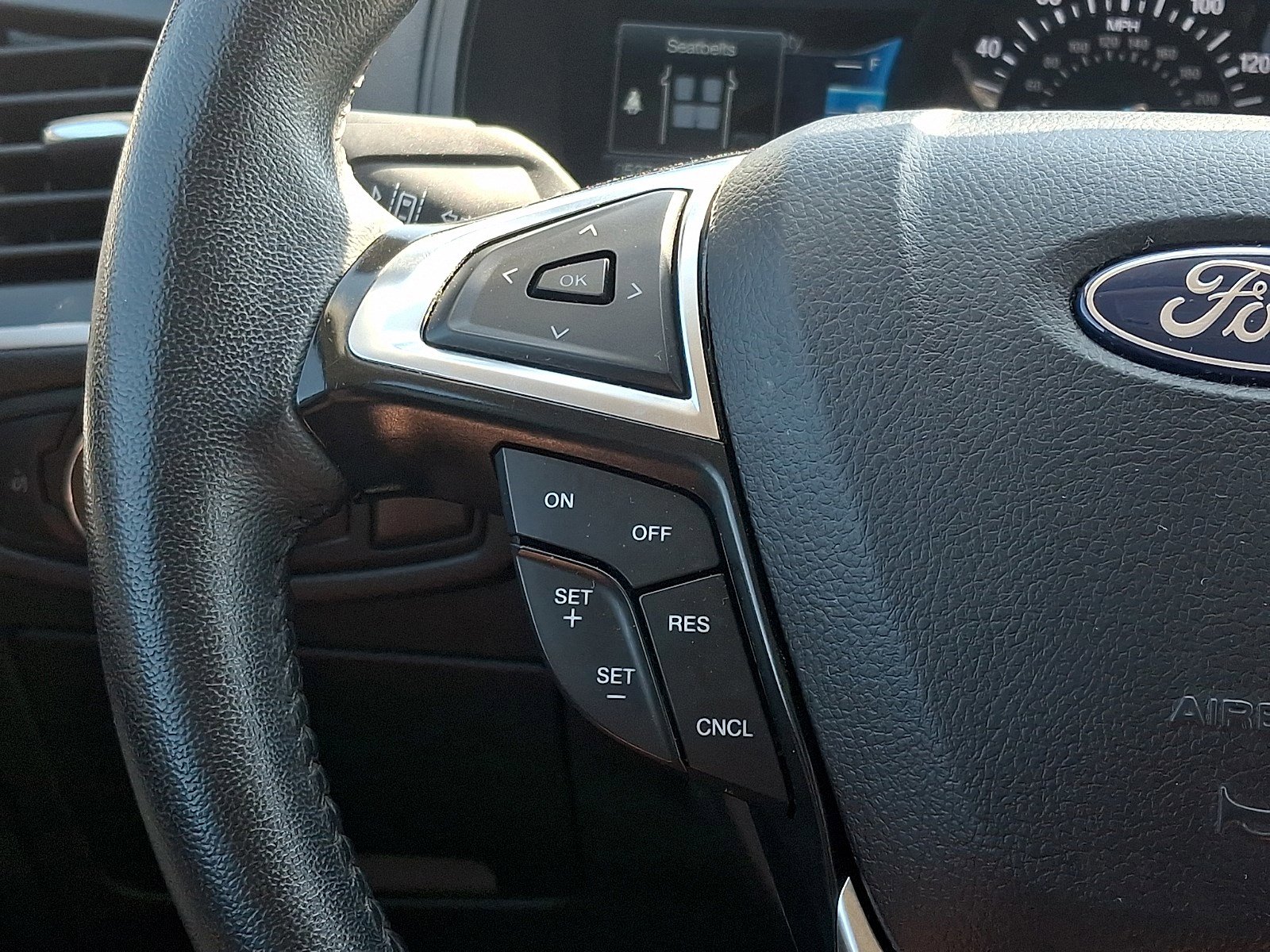 Certified 2024 Ford Edge SEL AWD/4WD image 19