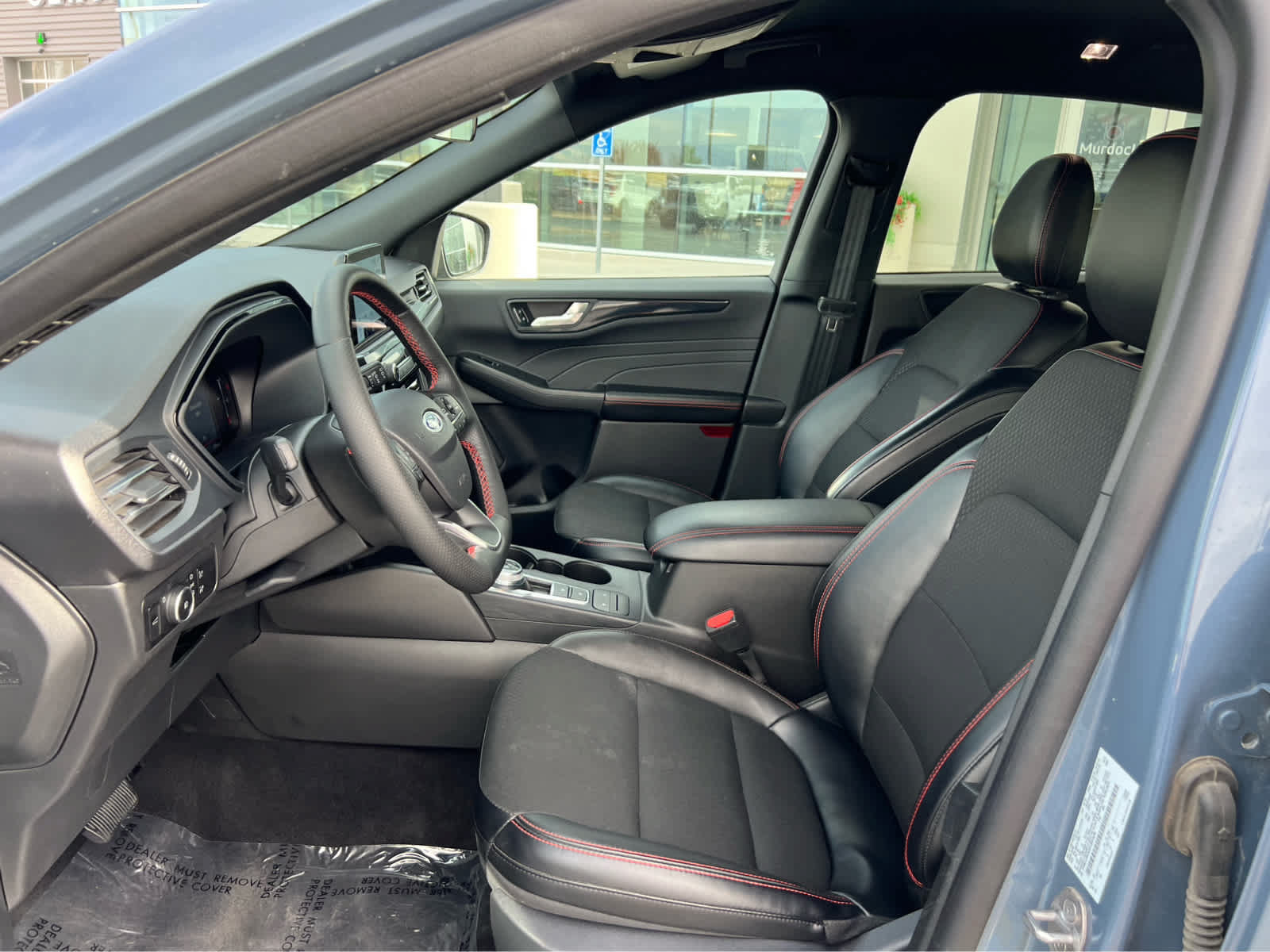 Certified 2025 Ford Escape ST-Line Select AWD/4WD image 29