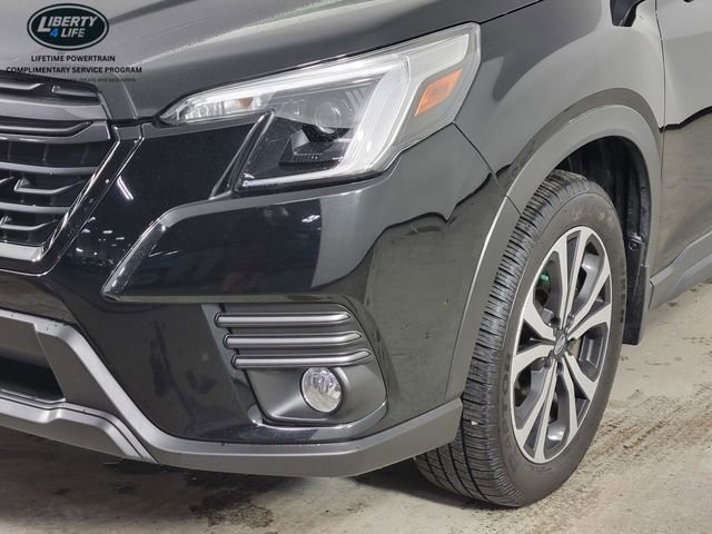 Used 2023 Subaru Forester Limited image 9