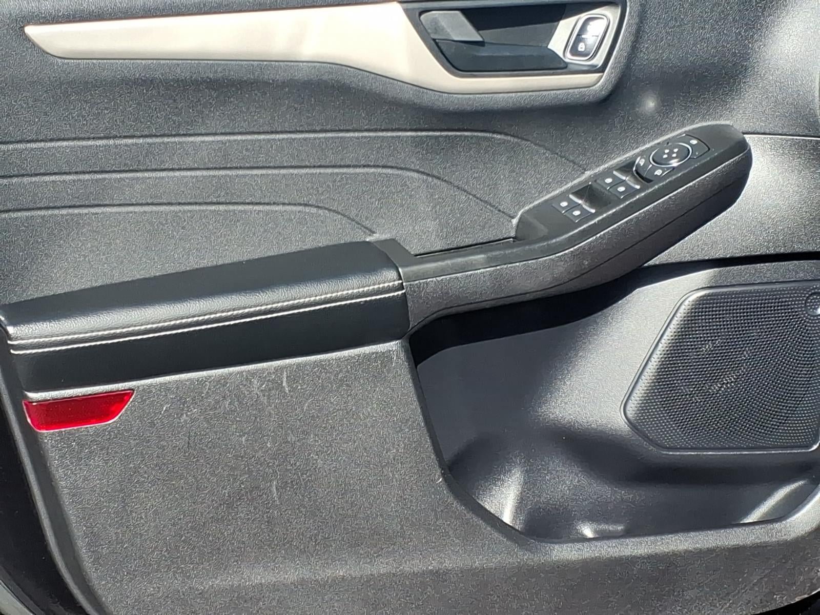Certified 2022 Ford Escape SE FWD image 20