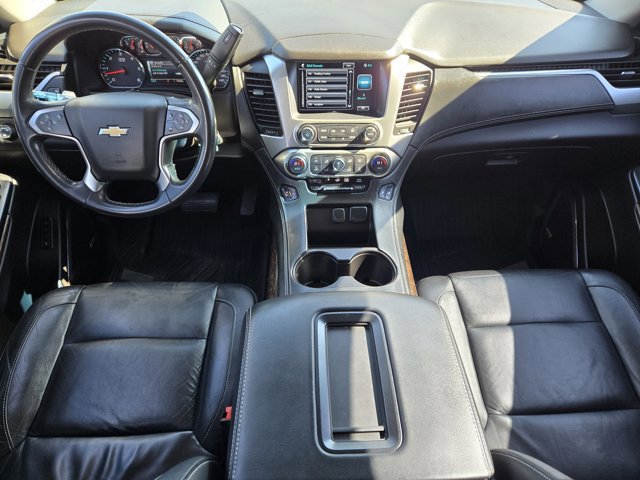 Used 2017 Chevrolet Suburban LT image 23