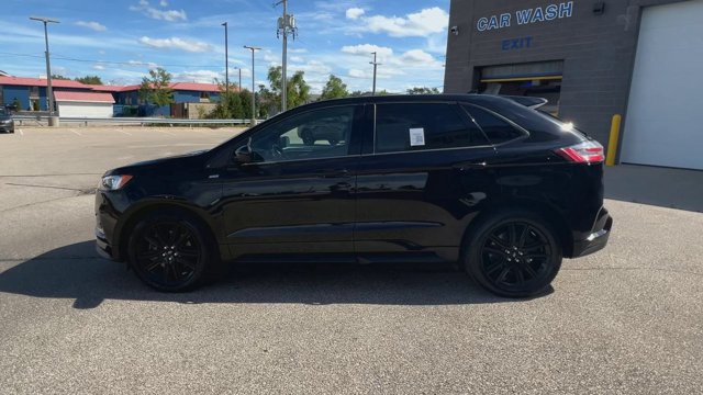 Certified 2024 Ford Edge ST-Line w/ Class II Trailer Tow Package AWD/4WD image 6