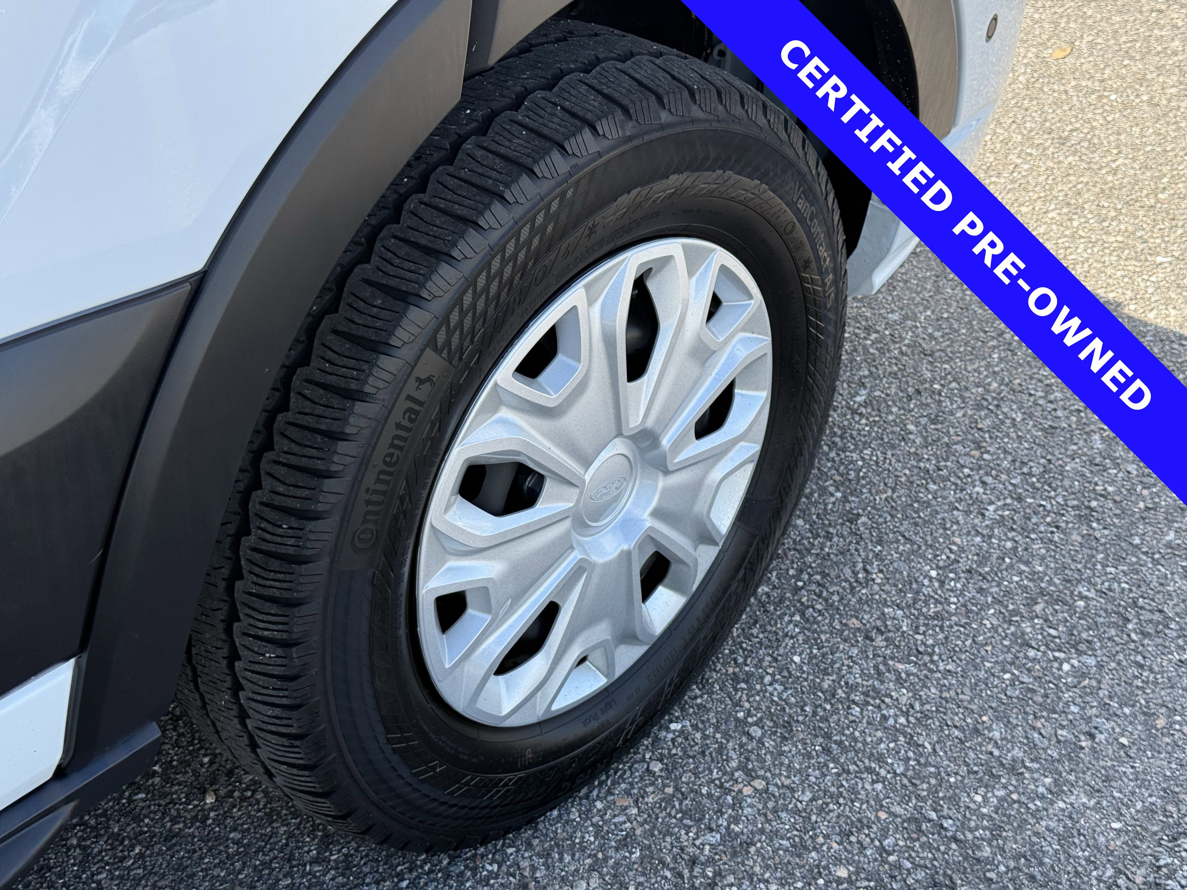 Certified 2024 Ford Transit 350 XLT RWD image 15