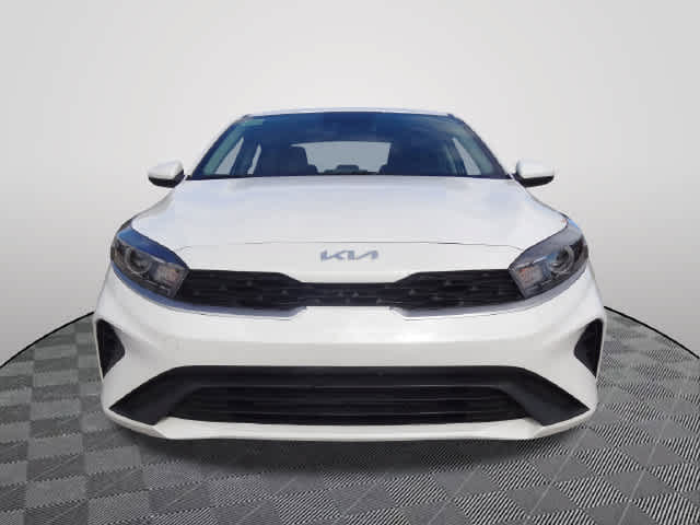 Used 2024 Kia Forte LXS FWD image 5
