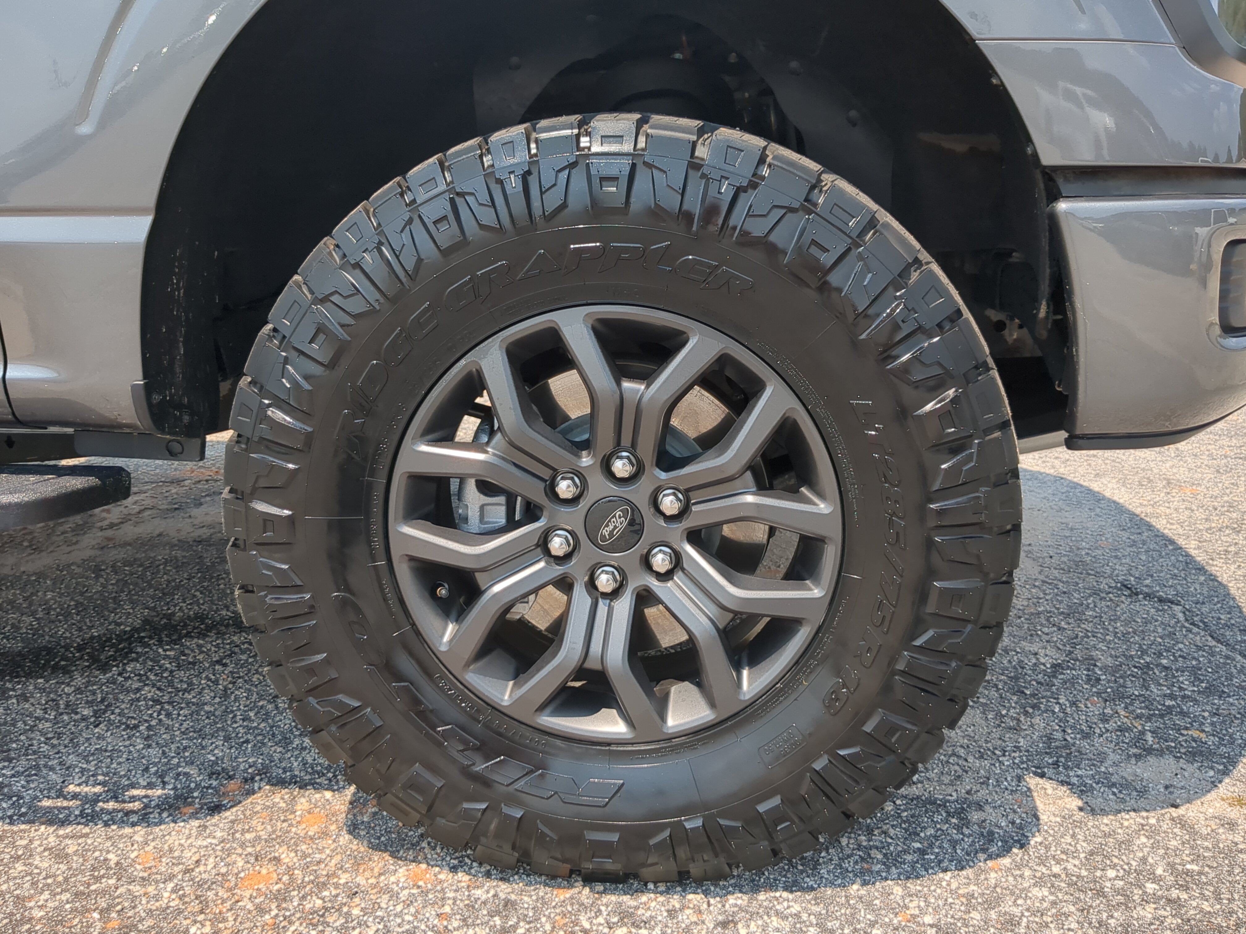 Certified 2025 Ford F150 Tremor w/ Bed Utility Package AWD/4WD image 9