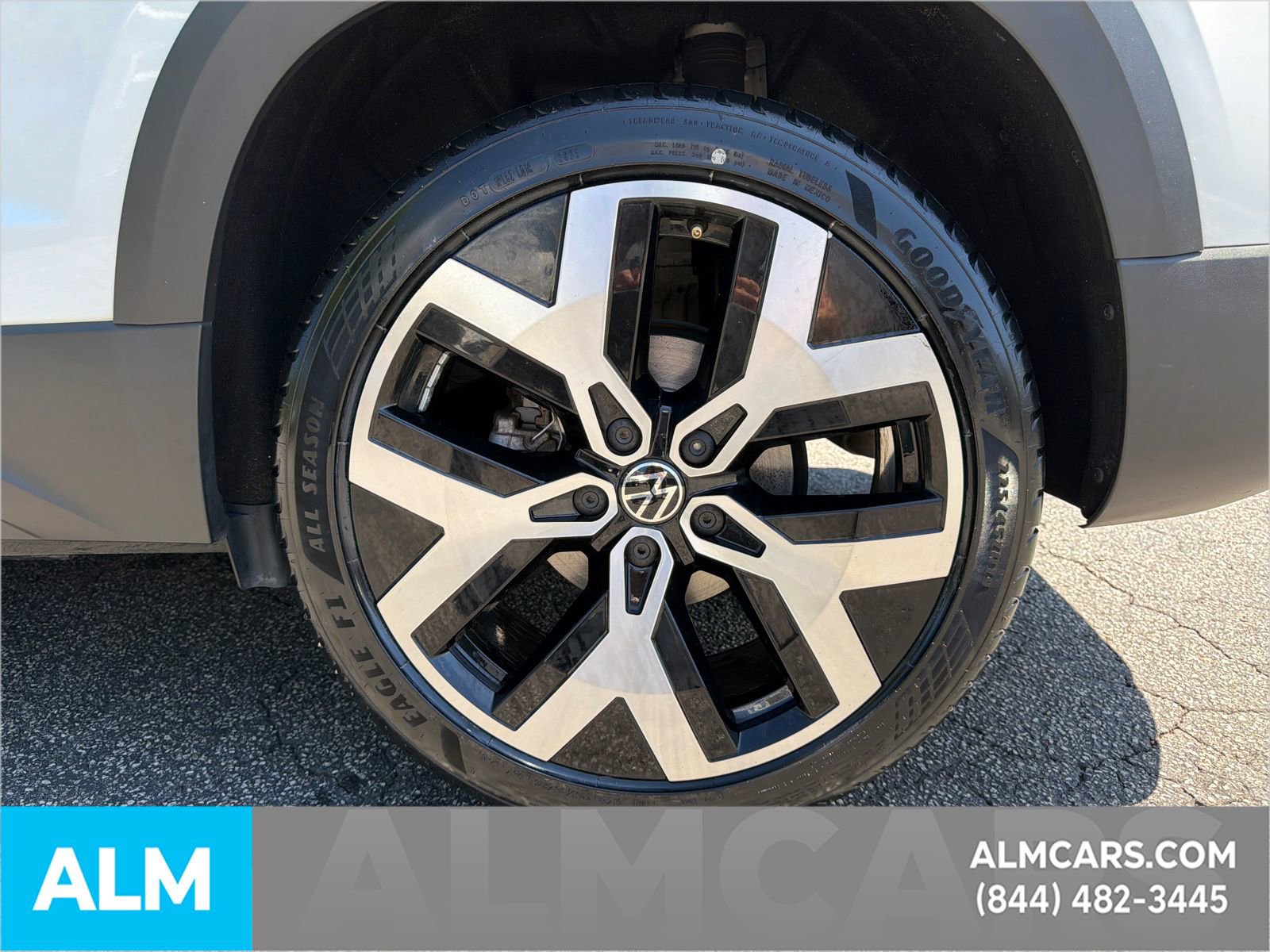 Used 2023 Volkswagen Taos SEL AWD/4WD image 22
