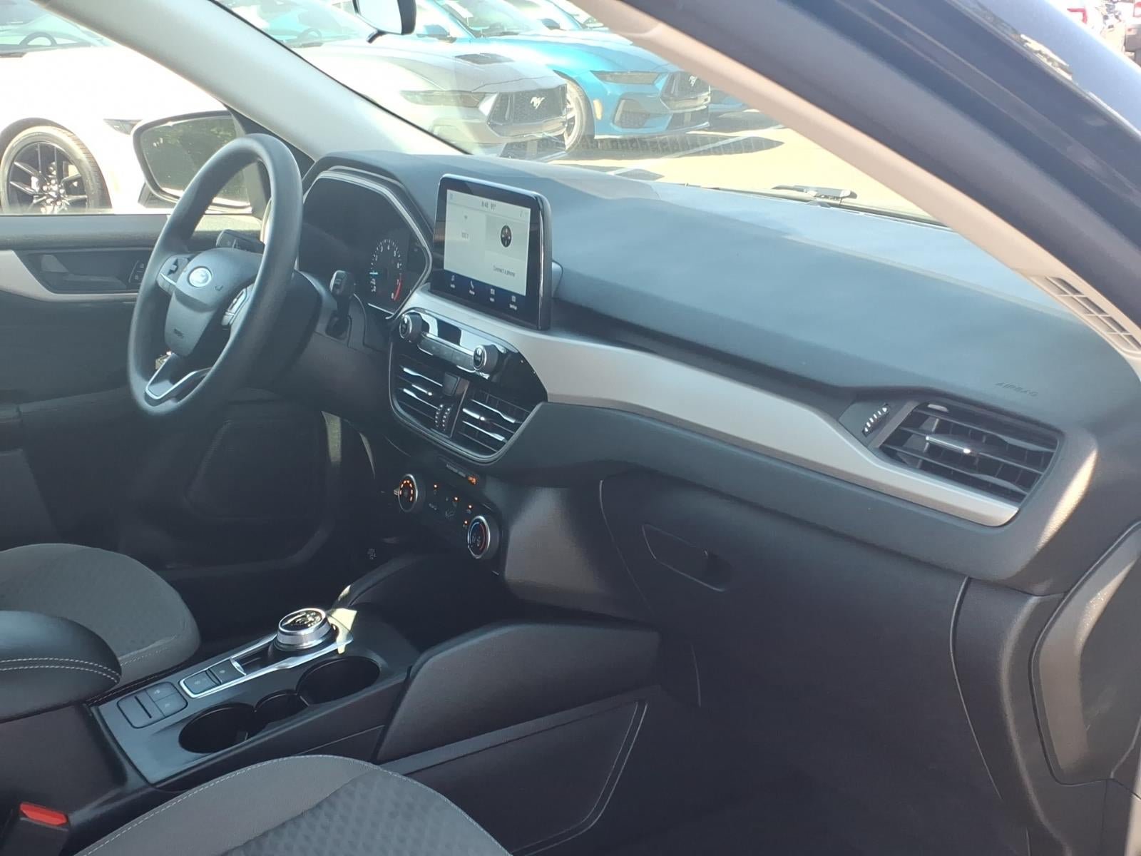 Certified 2022 Ford Escape SE FWD image 10