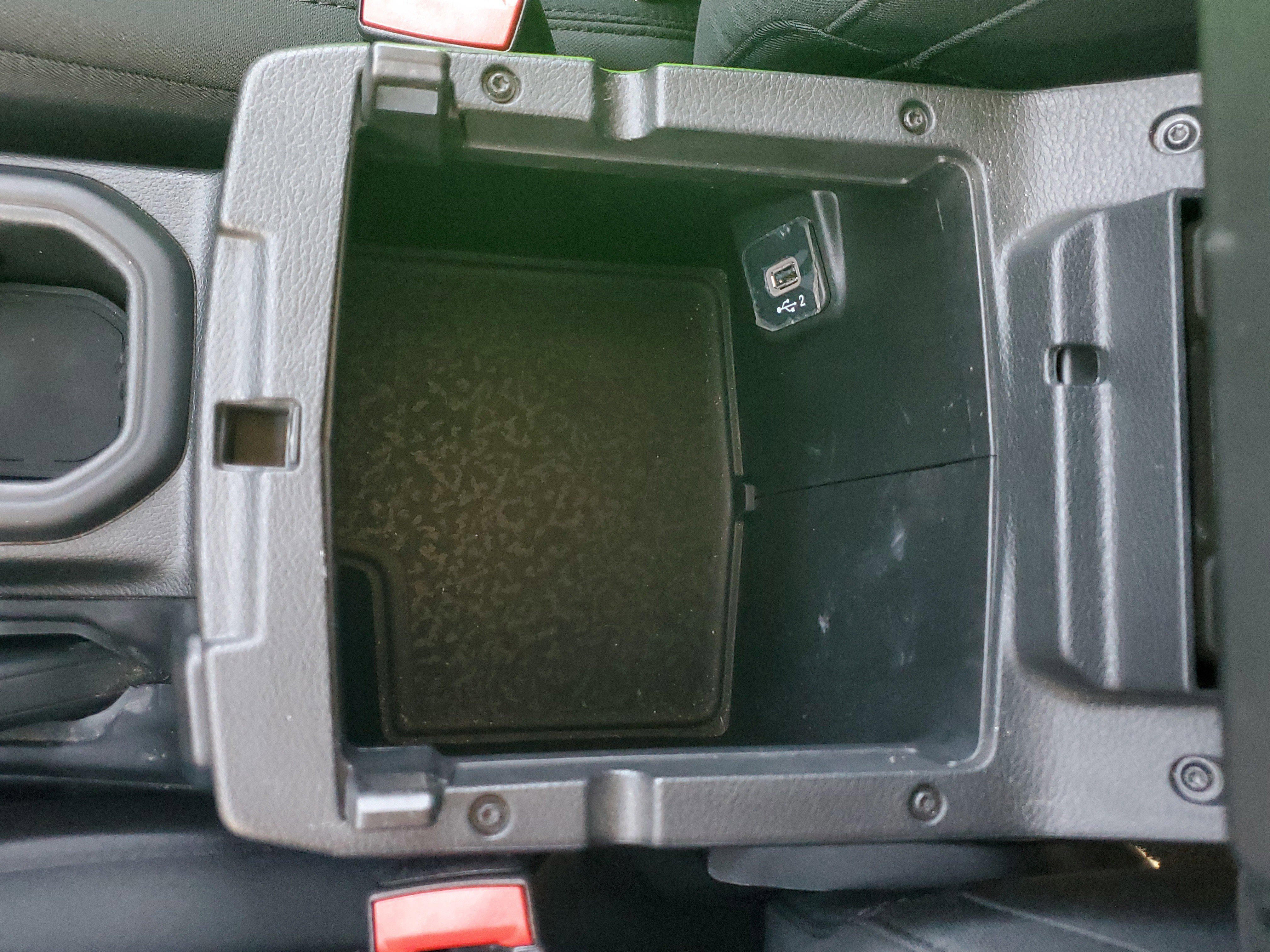 Used 2022 Jeep Wrangler Sport image 25