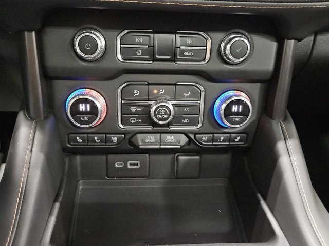 Used 2022 GMC Yukon AT4 w/ Max Trailering Package AWD/4WD image 35