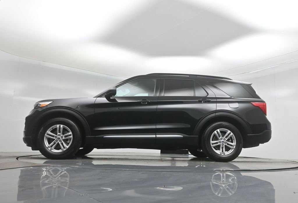 Certified 2022 Ford Explorer XLT image 23