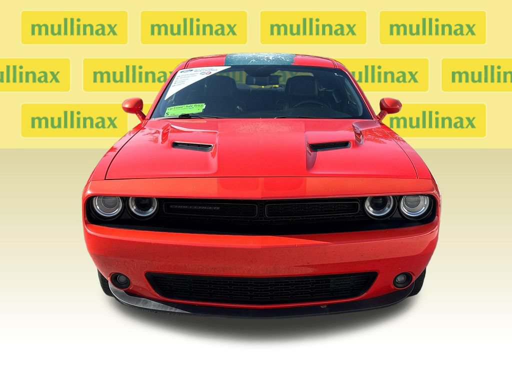 Used 2017 Dodge Challenger SXT Plus RWD image 22