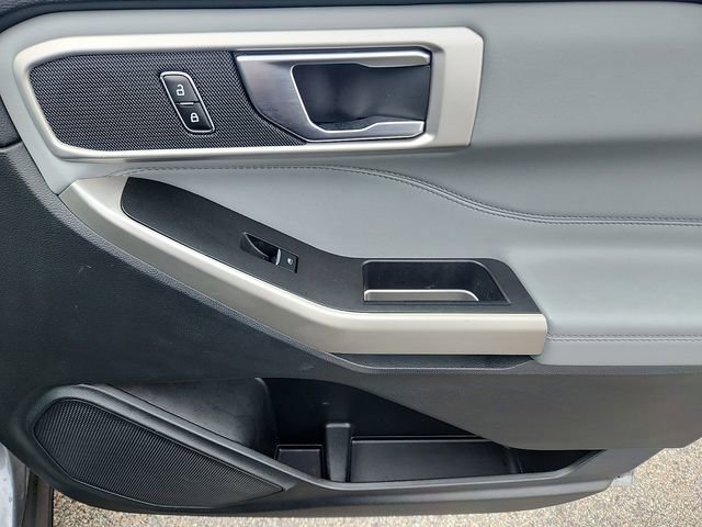 Certified 2023 Ford Explorer XLT w/ Equipment Group 202A image 36