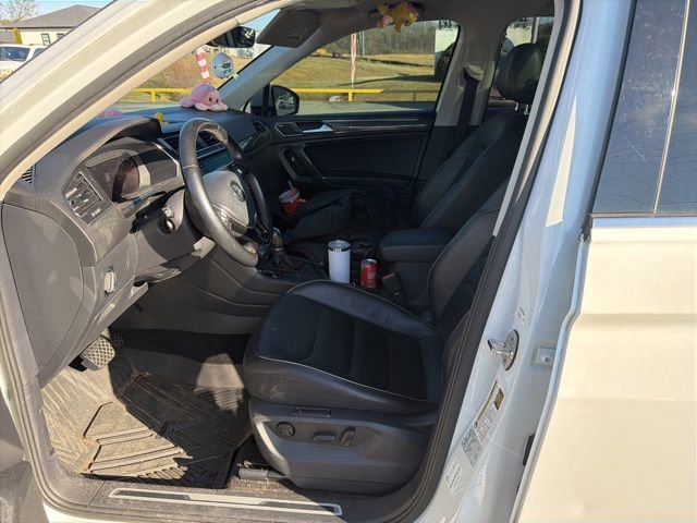 Used 2018 Volkswagen Tiguan SEL Premium image 21