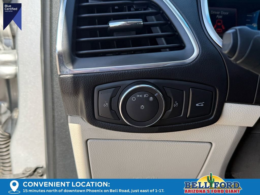 Certified 2018 Ford Edge Titanium w/ Equipment Group 301A AWD/4WD image 32