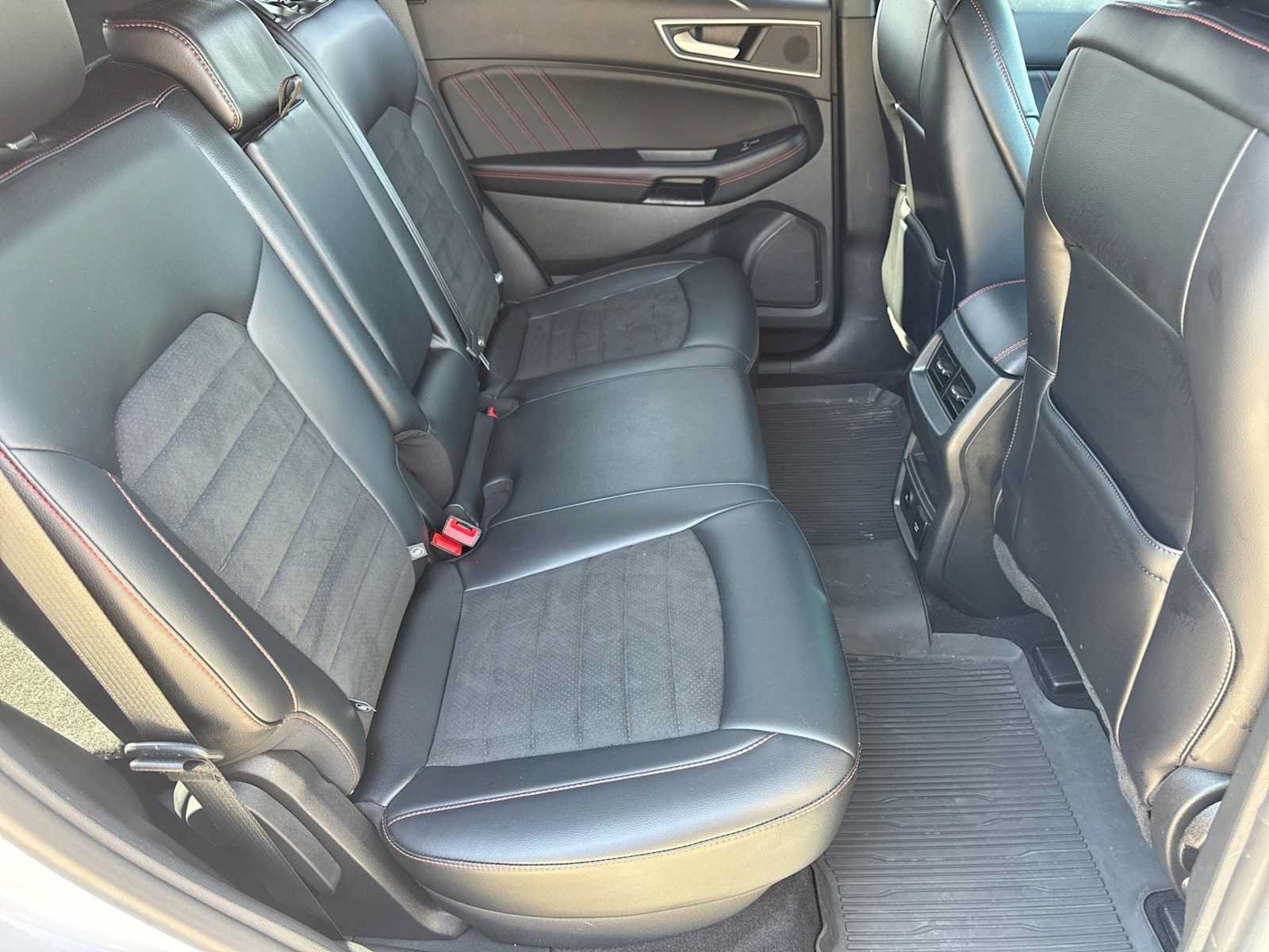 Certified 2023 Ford Edge ST-Line AWD/4WD image 20