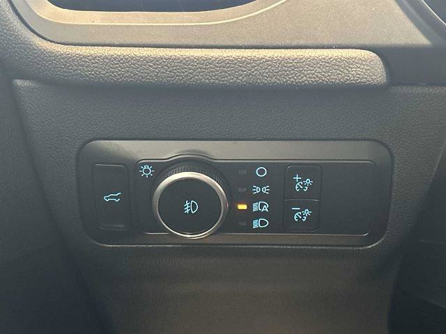 Certified 2025 Ford Escape ST-Line Elite w/ Premium Technology Package AWD/4WD image 17