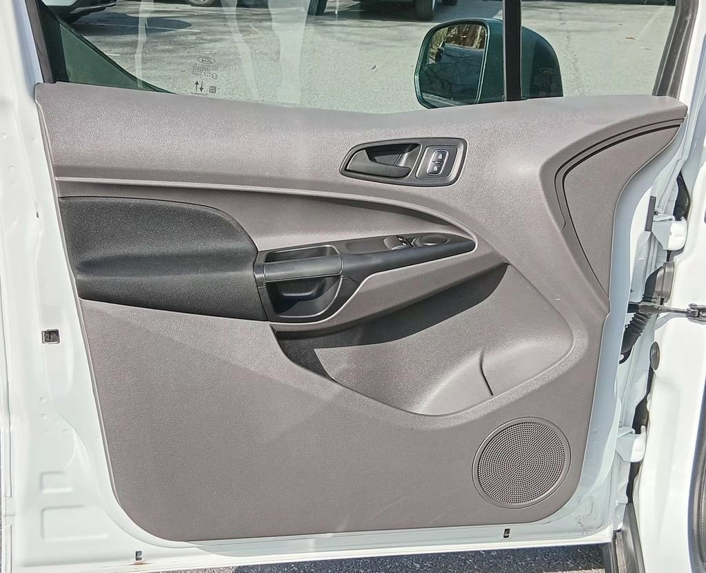 Certified 2022 Ford Transit Connect XL image 15