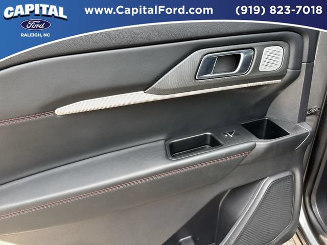 Certified 2025 Ford Explorer ST w/ Sun And Sound Package AWD/4WD image 17