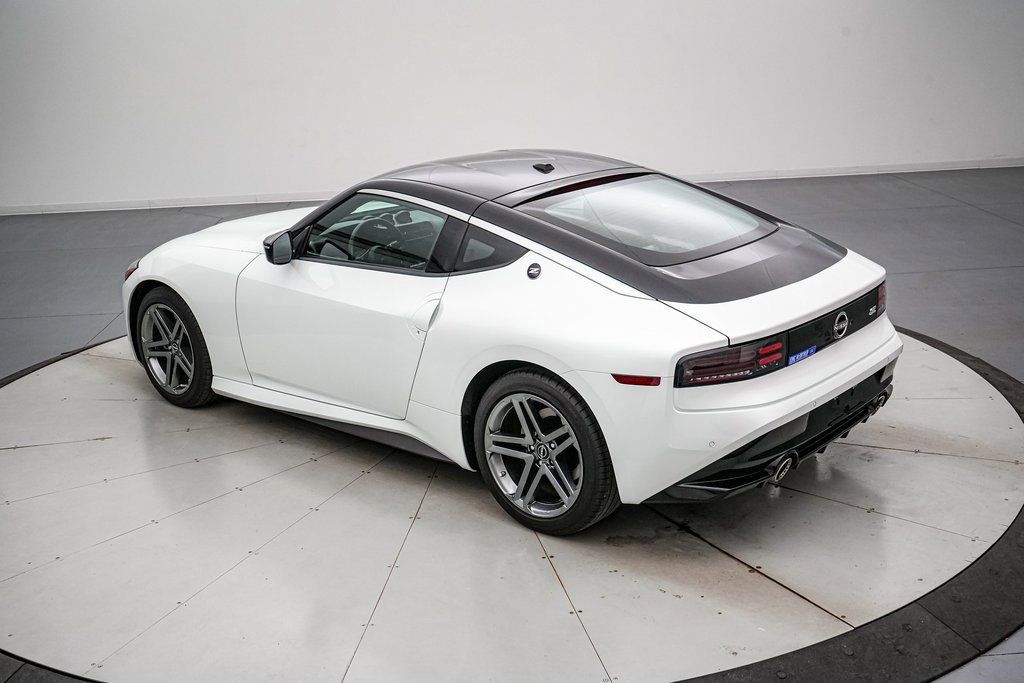Used 2024 Nissan Z Sport w/ Floor Mat Package video 3