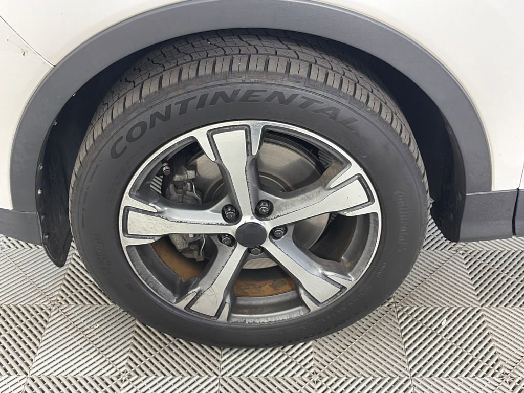 Certified 2017 Ford Escape SE w/ SE Leather Comfort Package image 7