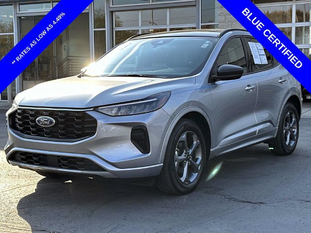 Certified 2023 Ford Escape ST-Line w/ Tech Pack #1 AWD/4WD image 4
