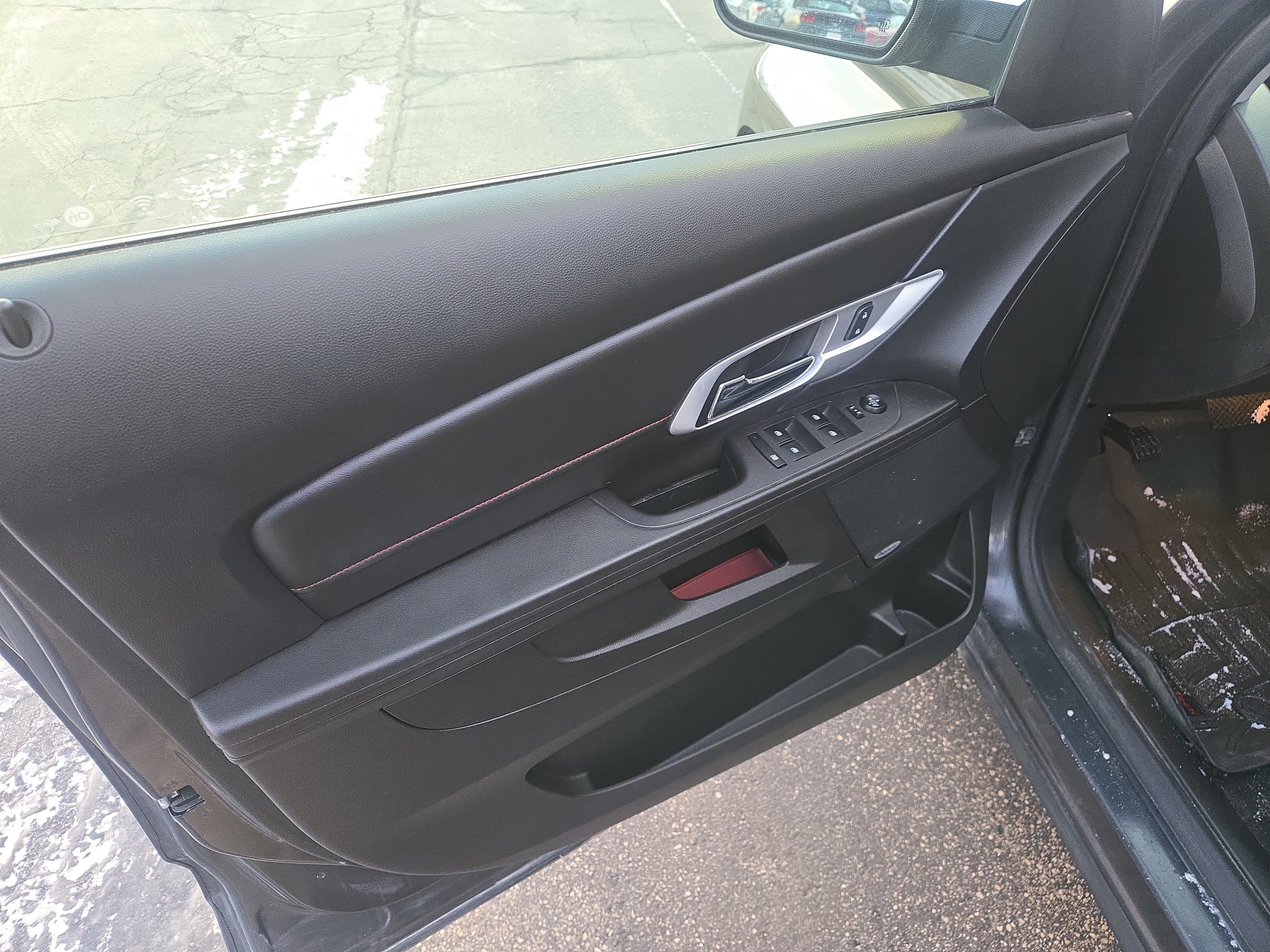 Used 2017 GMC Terrain SLT w/ Open Road Package image 27