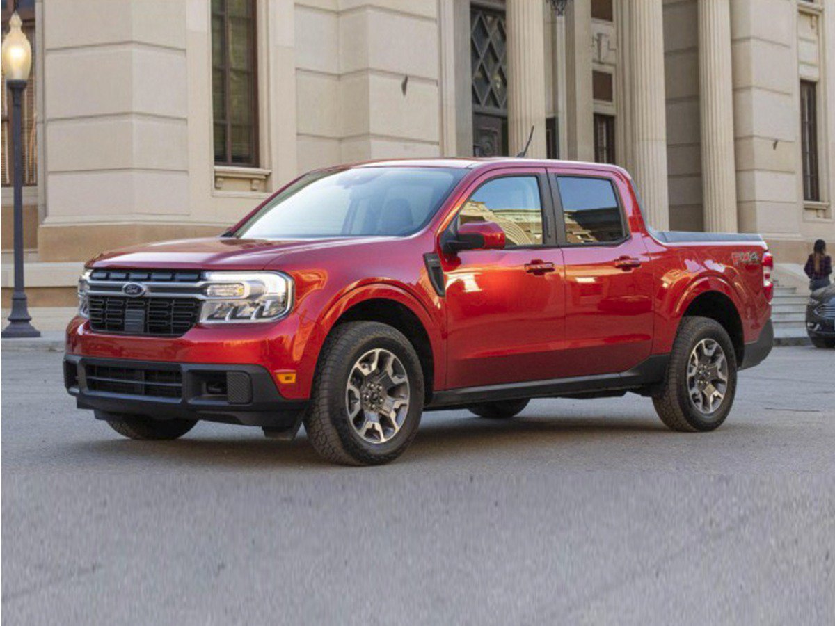 Certified 2022 Ford Maverick XLT w/ Equipment Group 300A Standard