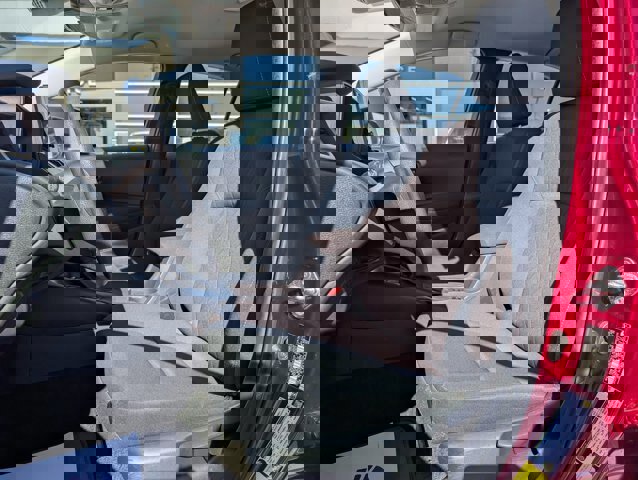 Used 2023 Toyota Corolla LE image 11