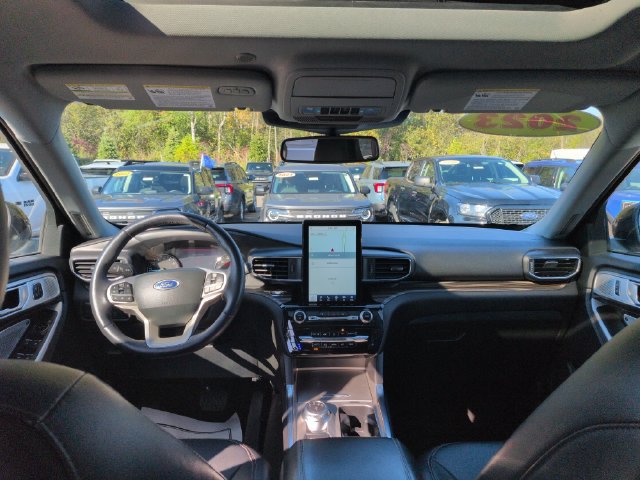Certified 2023 Ford Explorer Limited w/ Limited Technology Package AWD/4WD image 26