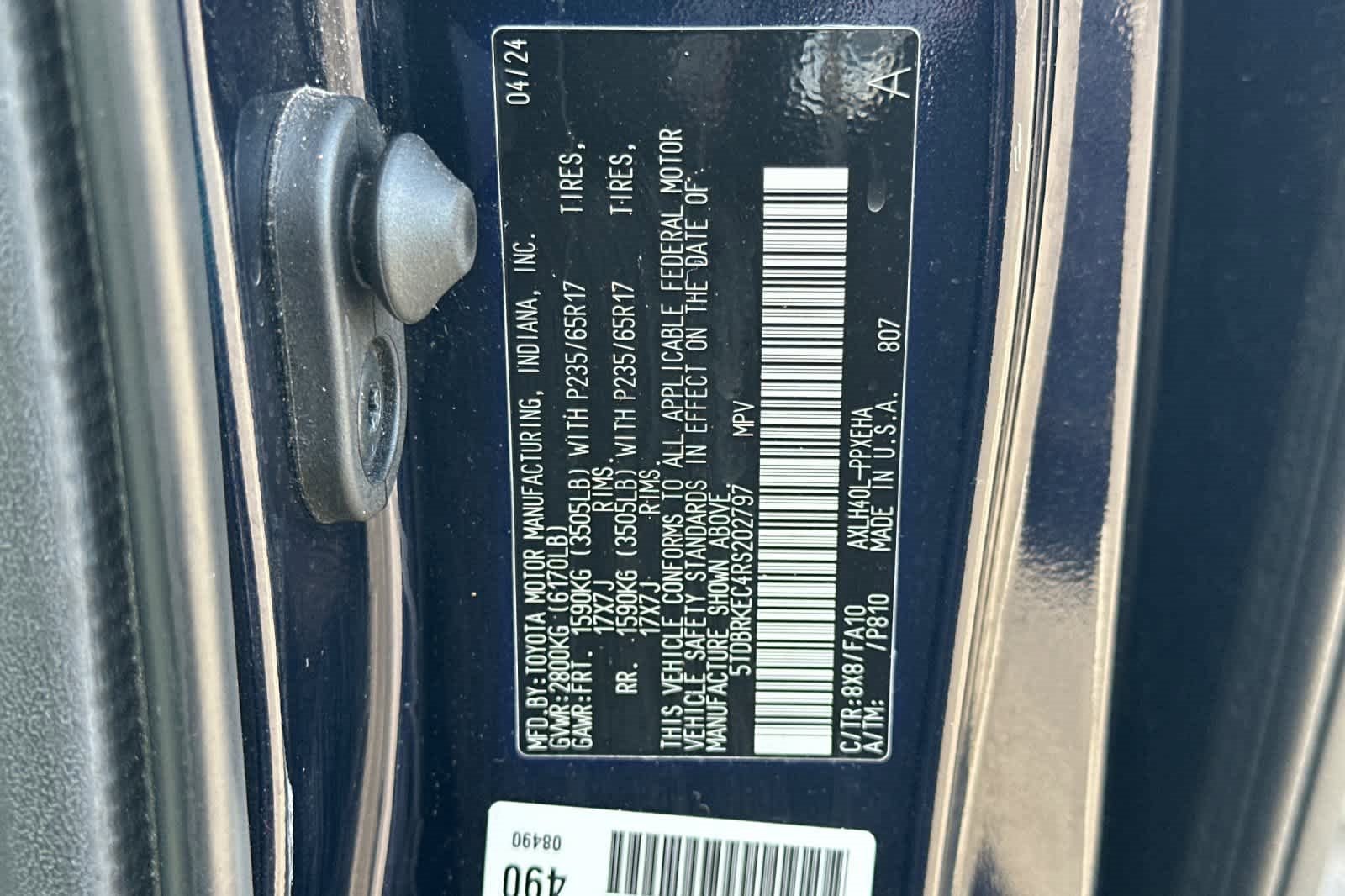 Used 2024 Toyota Sienna LE w/ LE Plus Package image 30