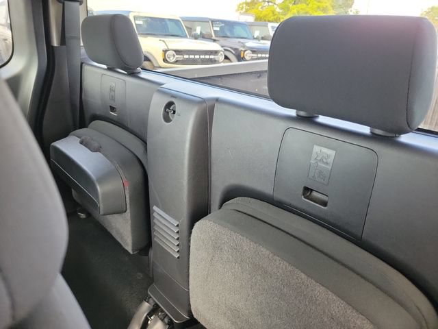 Used 2024 Nissan Frontier S w/ Technology Package RWD image 9