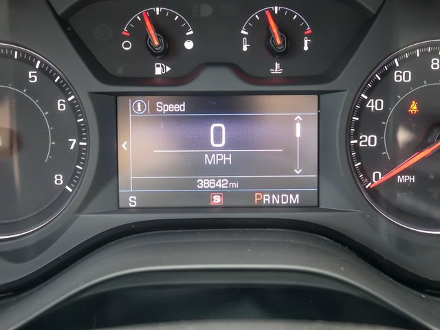 Used 2021 Chevrolet Camaro LT w/ RS Package RWD image 18