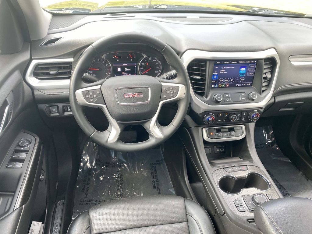 Used 2023 GMC Acadia SLT AWD/4WD image 17