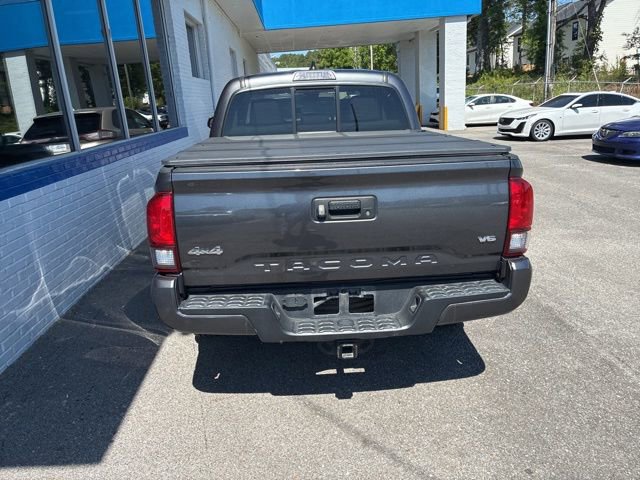 Used 2022 Toyota Tacoma SR AWD/4WD image 7
