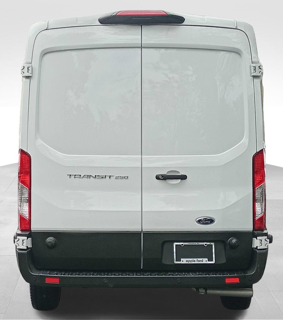 Certified 2023 Ford Transit 250 Medium Roof RWD image 5