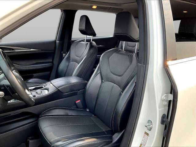 Used 2023 INFINITI QX60 Luxe AWD/4WD image 23