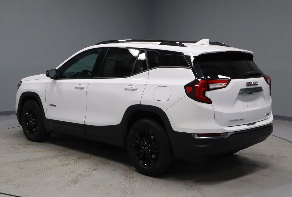 Used 2022 GMC Terrain AT4 w/ Infotainment Package II image 3