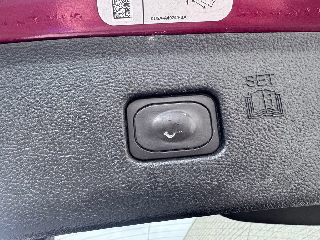 Certified 2019 Ford Edge Titanium w/ Equipment Group 301A image 46