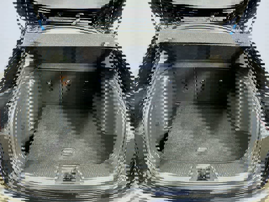 Used 2025 Chevrolet Trax LT w/ LT Convenience Package image 23