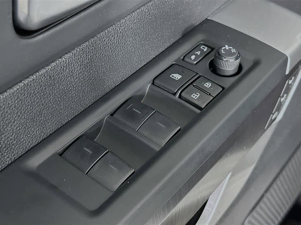 Used 2023 Toyota Sequoia Platinum AWD/4WD image 29