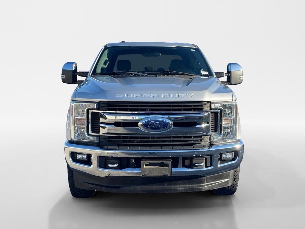 Certified 2017 Ford F250 XLT w/ XLT Premium Package image 9