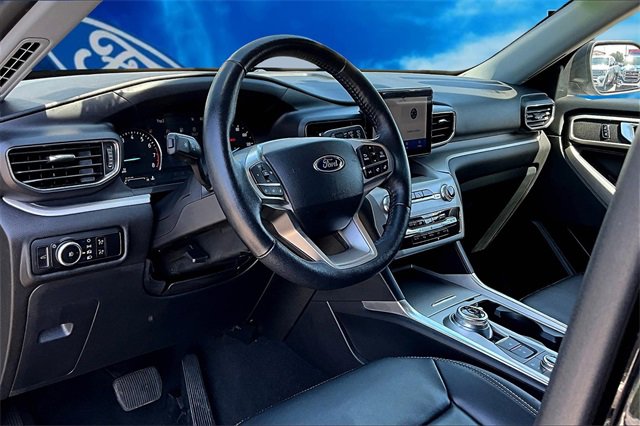 Certified 2023 Ford Explorer XLT w/ Equipment Group 202A image 13