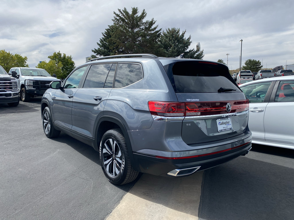 Used 2024 Volkswagen Atlas SE AWD/4WD image 19